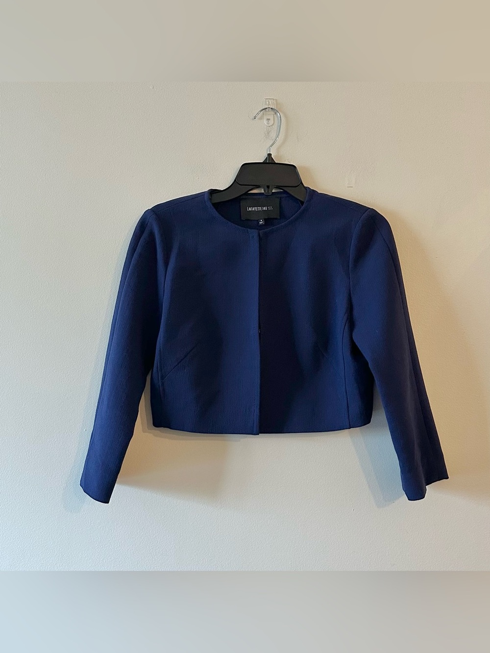 Lafayette 148 Blue Cropped Minimalist Collarless Wool Jacket 0 Office Blazer 

R